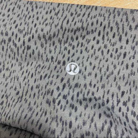 Lululemon Wunder Under Crop Leggings 2 - Picture 8 of 8
